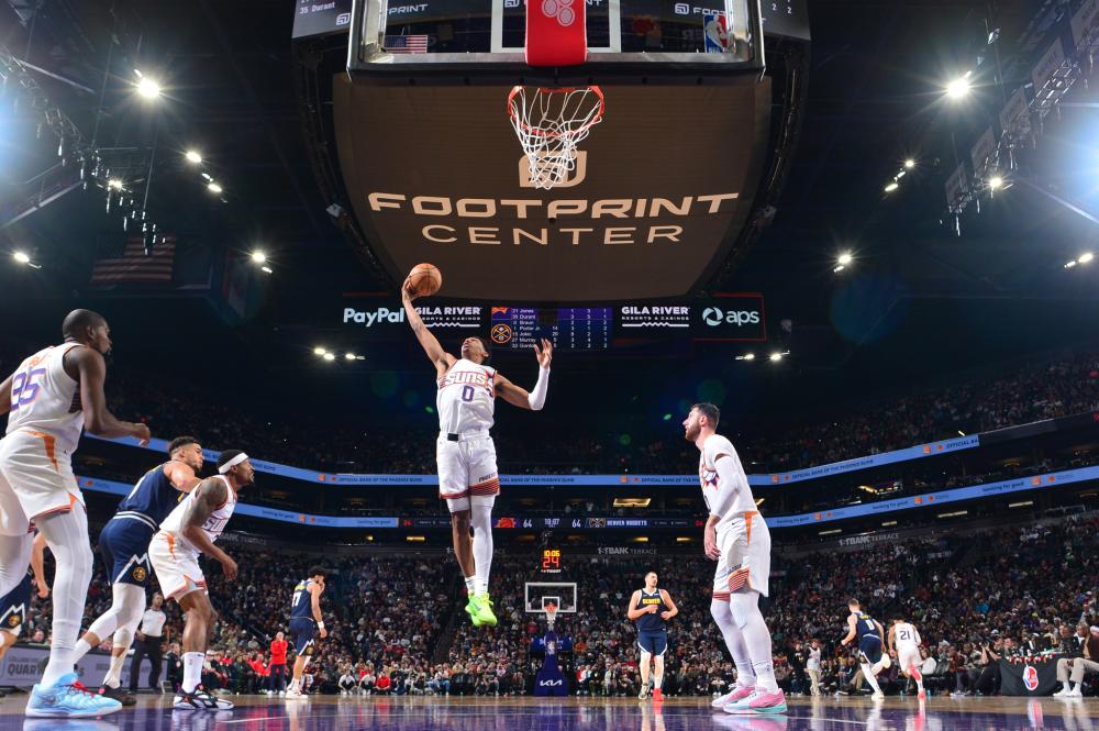 攻防两端进 攻防两端进